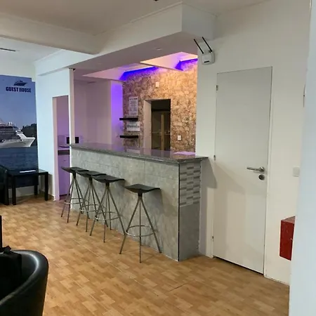 Hostel Meyra